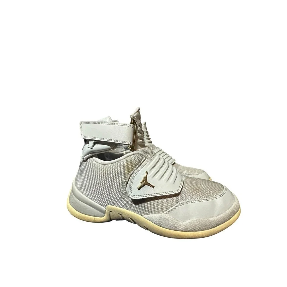 Air Jordan Generation 23 Light Bone Shoes Size 8 Men's Hook Loop Slip On White
